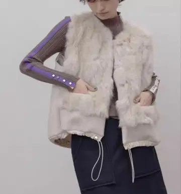 Eimee Law 퍼&멜톤 드로스트 코쿤 형태 베스트