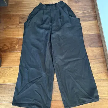 ANDRE&CO 블랙 와이드 팬츠 F 사이즈