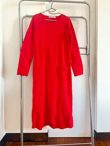 ZARA 빨간색 긴팔 원피스 포켓 부착