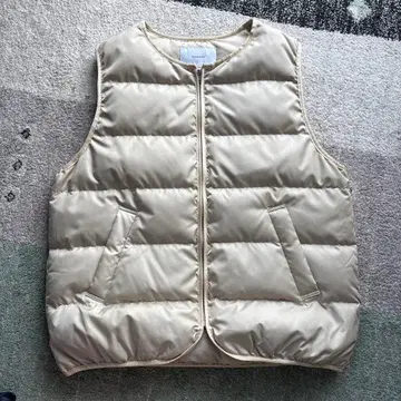 FRAMeWORK 베이지 다운 베스트