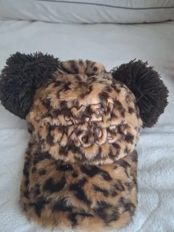 디즈니 레오파드 무늬 귀도리 모자