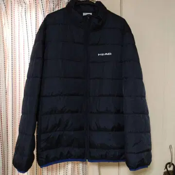 HEAD 네이비 퀼팅 자켓 사이즈 4L 입니다.