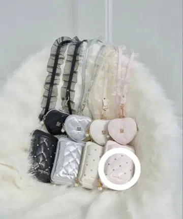 로제 뮤즈 폰 숄더