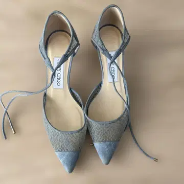 Jimmy Choo 라이트 블루 하이힐