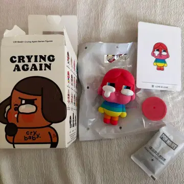 POPMART CRYING AGAIN love is love 피규어