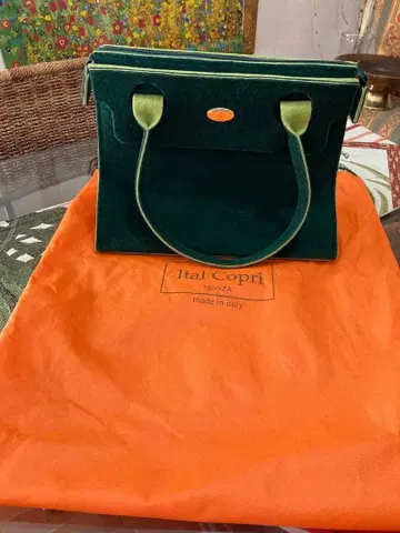 이타르카프리 펠트 숄더백 미사용품 저널 스탠다드