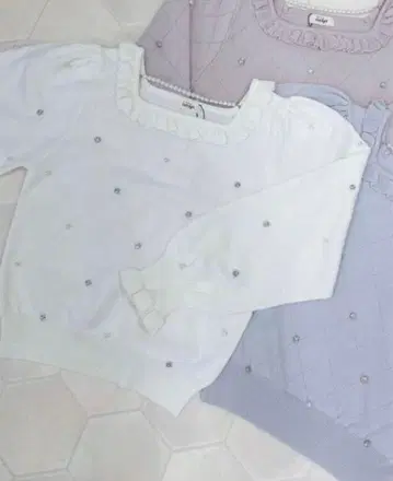 evelyn 비쥬 펄 니트