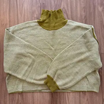 어반 리서치 하이넥 트위드 스웨터 프리 사이즈