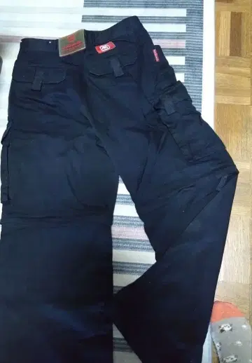 에코 리미티드의 남성 바지 구제 의류 밑단이 쓸렸습니다 m(_ _)m