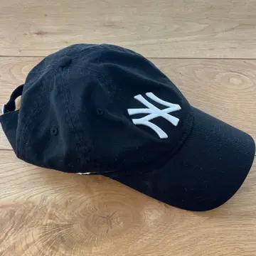 MoMA 블랙 야구 모자 9TWENTY