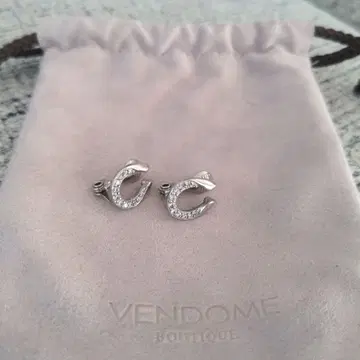 VENDOME 말굽형 귀걸이