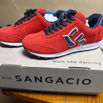 via SANGACIO 레드 스니커즈