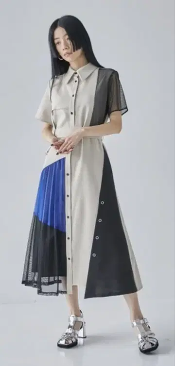 [ UNITED TOKYO ] 슬라이드 아지메 셔츠 원피스 ( 베이지 )