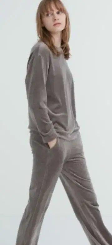 유니클로 울트라 스트레치 스무스 세트. 브라운, S 사이즈 세트