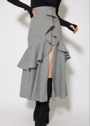 rienda 프릴 슬릿 하이웨스트 스코트 숏팬츠