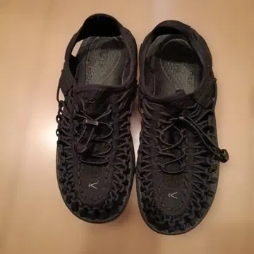 KEEN 스포츠 샌들 37 블랙