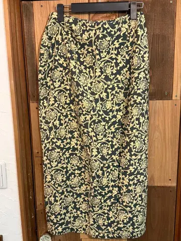 ANN TAYLOR 꽃무늬 타이트 스커트 8