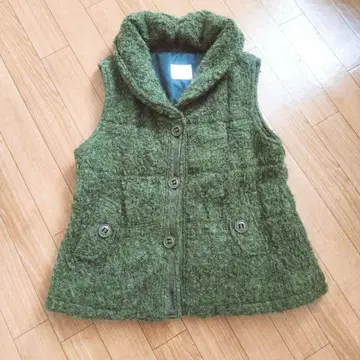 fres cute 그린 컬러 니트 베스트