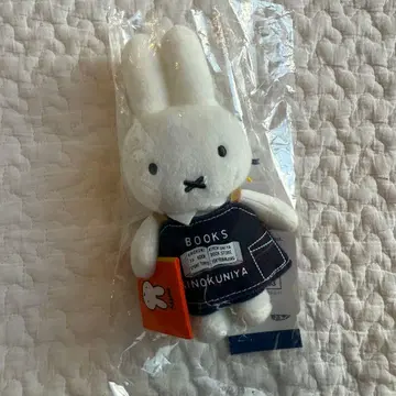 키노쿠니야 서점 미피 70주년 기념 마스코트 키체인