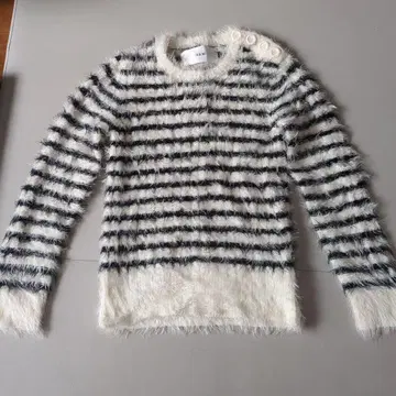 AKM 샤기 니트 보더 S 사이즈