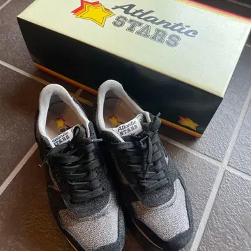 Atlantic Stars 블랙 실버 스니커즈 38
