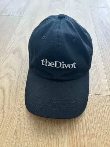 theDivot 캡 블랙 ovy kaja