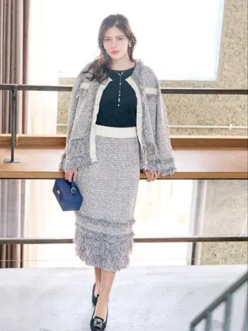 미사용 새상품 Chesty 트위드 라이크 니트 스커트