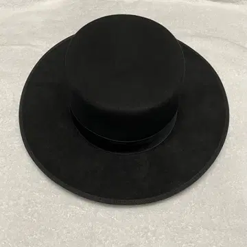 [ ISEA ] 햇 플라멩코