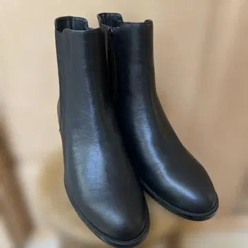 ing 천연 가죽 블랙 가죽 사이드 고어 부츠 24cm 새상품