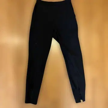 루필 슬릿 블랙 타이트 팬츠