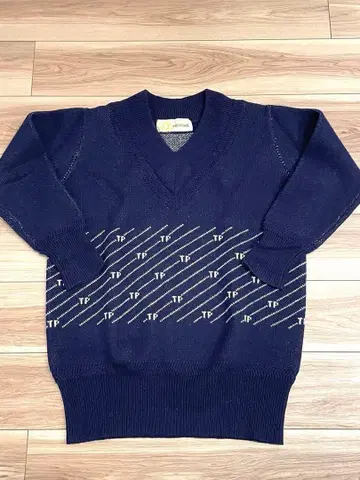 새상품급 THEATRE PRODUCTS 로고 자카드 니트 스웨터