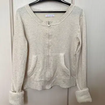 폴앤조 시스터 헤더 아이보리 집업 가디건 복슬복슬