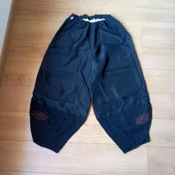 블랙 겉옷에서 만든 사루엘 팬츠 실크 안감 핸드메이드