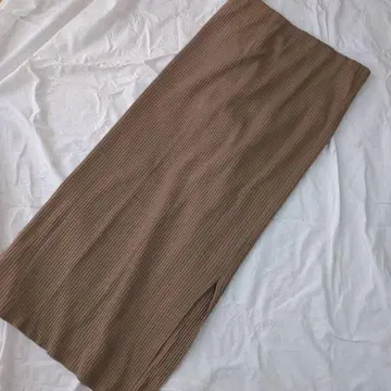 NOBLE 골지 타이트 스커트 40 사이즈