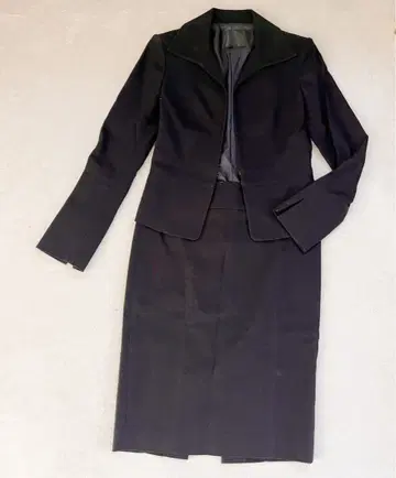 언타이틀 스커트 수트 셋업 블랙 M 상당