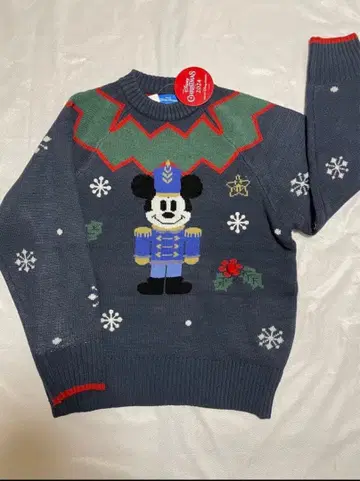 미사용 새상품 디즈니 크리스마스 스웨터 2024 미키 네이비 컬러