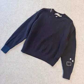 [ UNIQLO ] 유니클로 니트 스웨터 안야 힌드마치 긴팔 모 100%