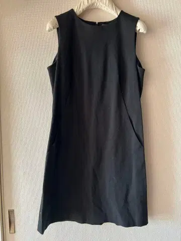 CK 캘빈클라인 리틀 블랙 드레스