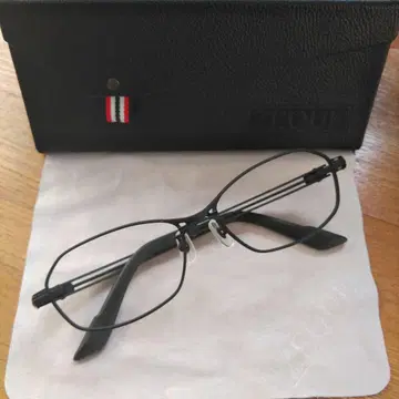 제쿠 페이즈 55 매트 블랙 프레임만 미사용