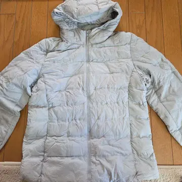 UNIQLO 울트라 라이트 다운 XL 그레이