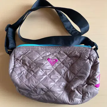 Roxy 숄더백