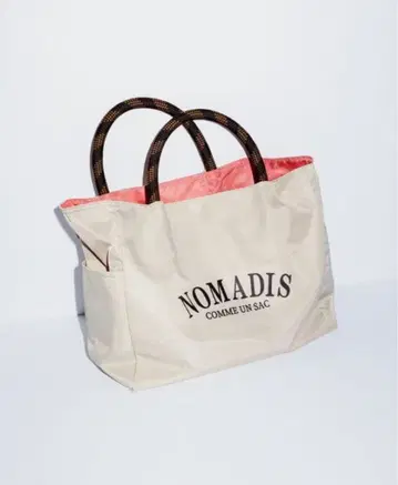 미사용 새상품 NOMADIS /노마디스 토트백