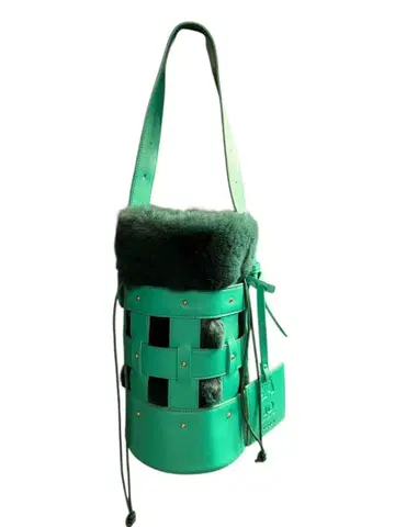 CLOUDY 뜨개질 디자인 숄더백 그린