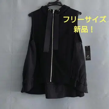 [ 새상품 ] 프리 사이즈 블랙 후드 부착 베스트