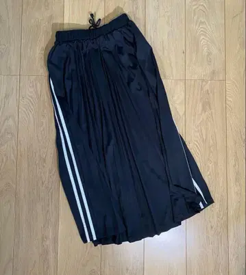 Ray BEAMS 블랙 롱 스커트 스트라이프 새상품급