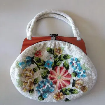 꽃무늬 비즈 자수 핸드백