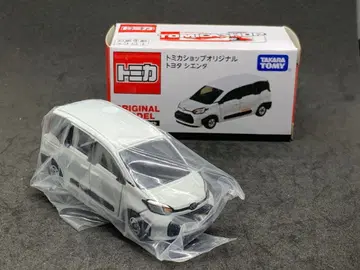 토미카샵 오리지널 도요타 시엔타 화이트