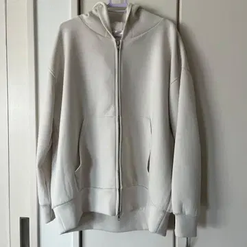 새상품급 슈라루 후드티