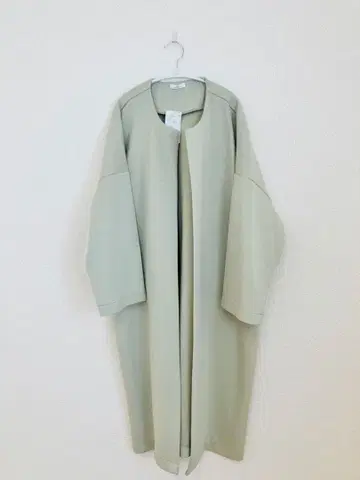 아이템즈 어반 리서치 노카라 코트 라이트 베이지