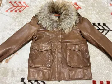 퍼 트리밍 가죽 블루종